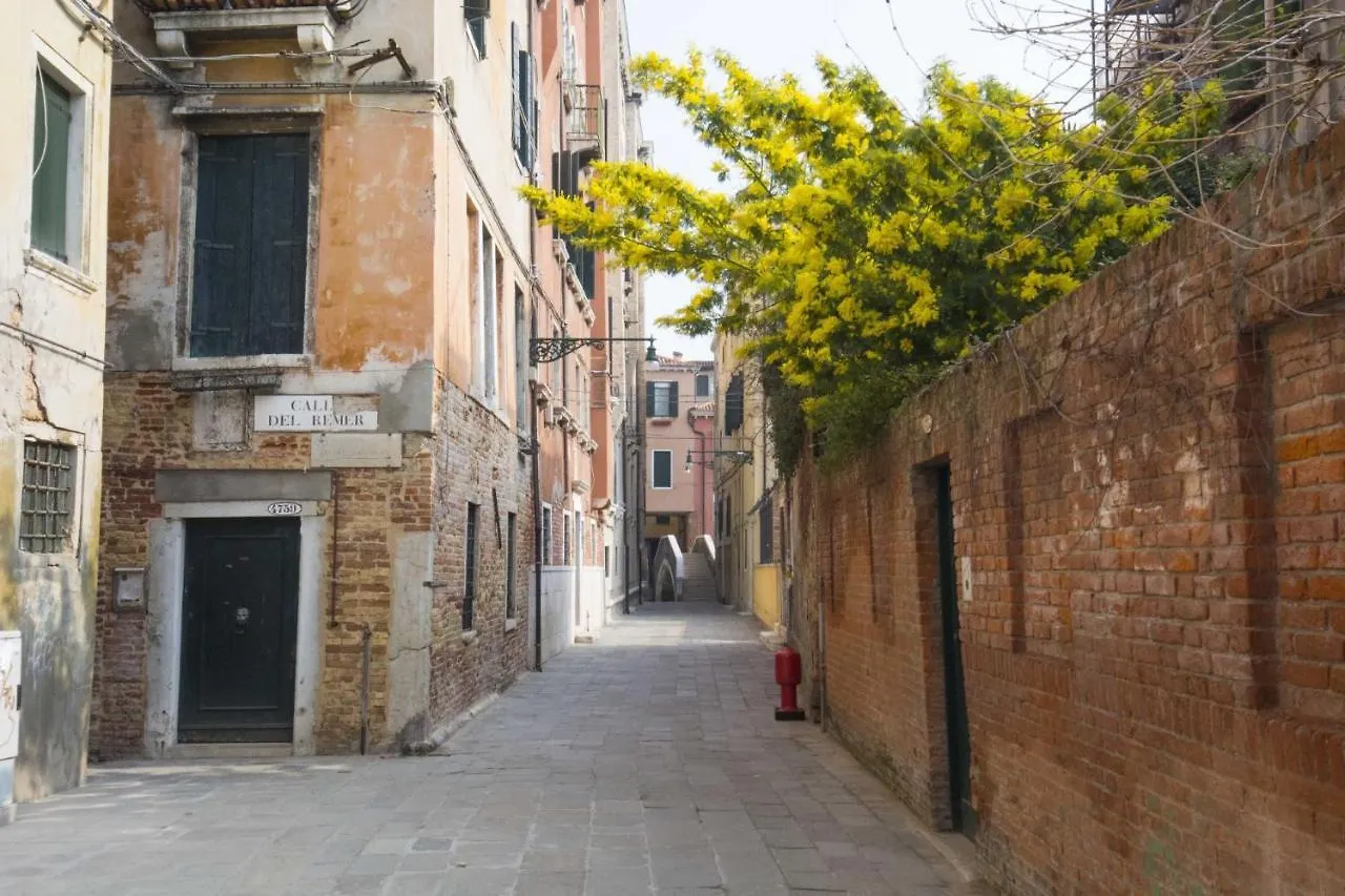 Ca' Canciani Venise 0*,  Italie